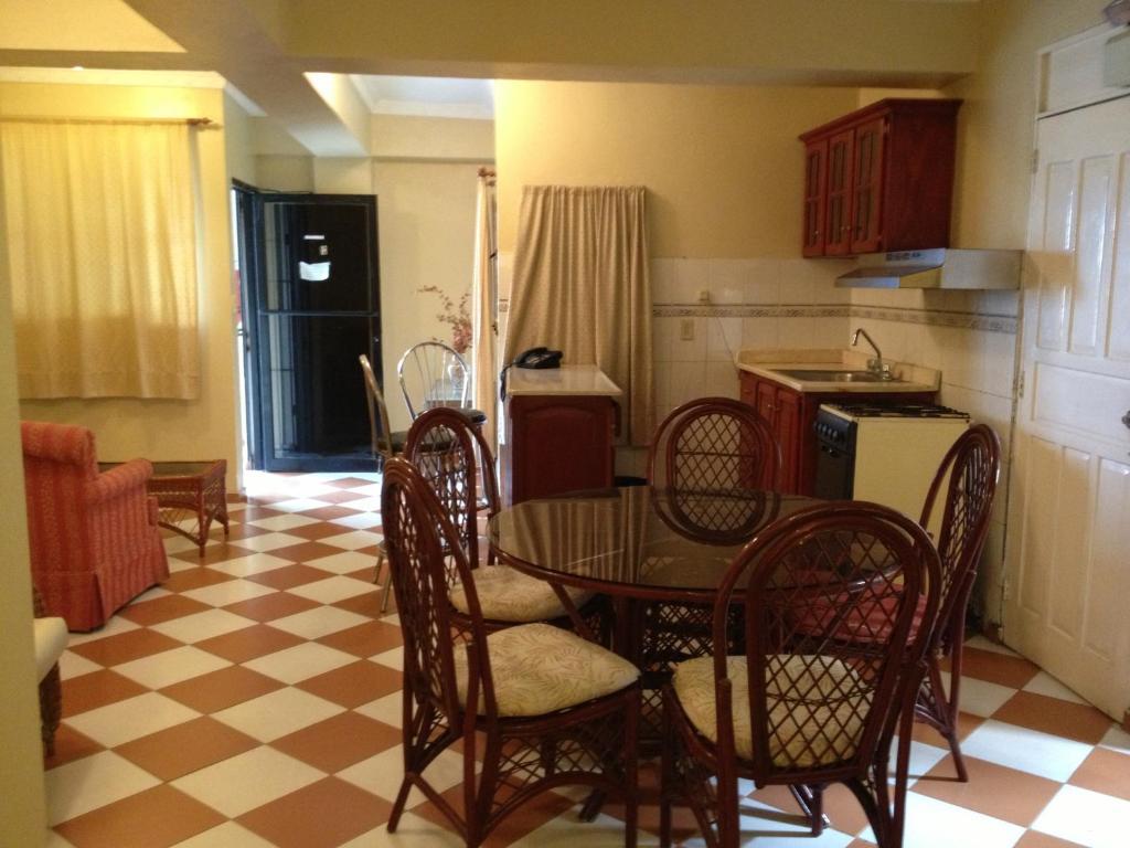 Hostal Plaza Yu Santo Domingo Exterior photo